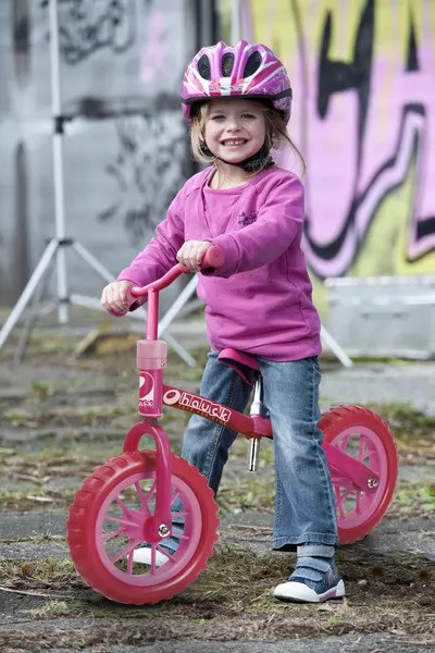 Bicicleta Evolutiva Bubble Pink con niña