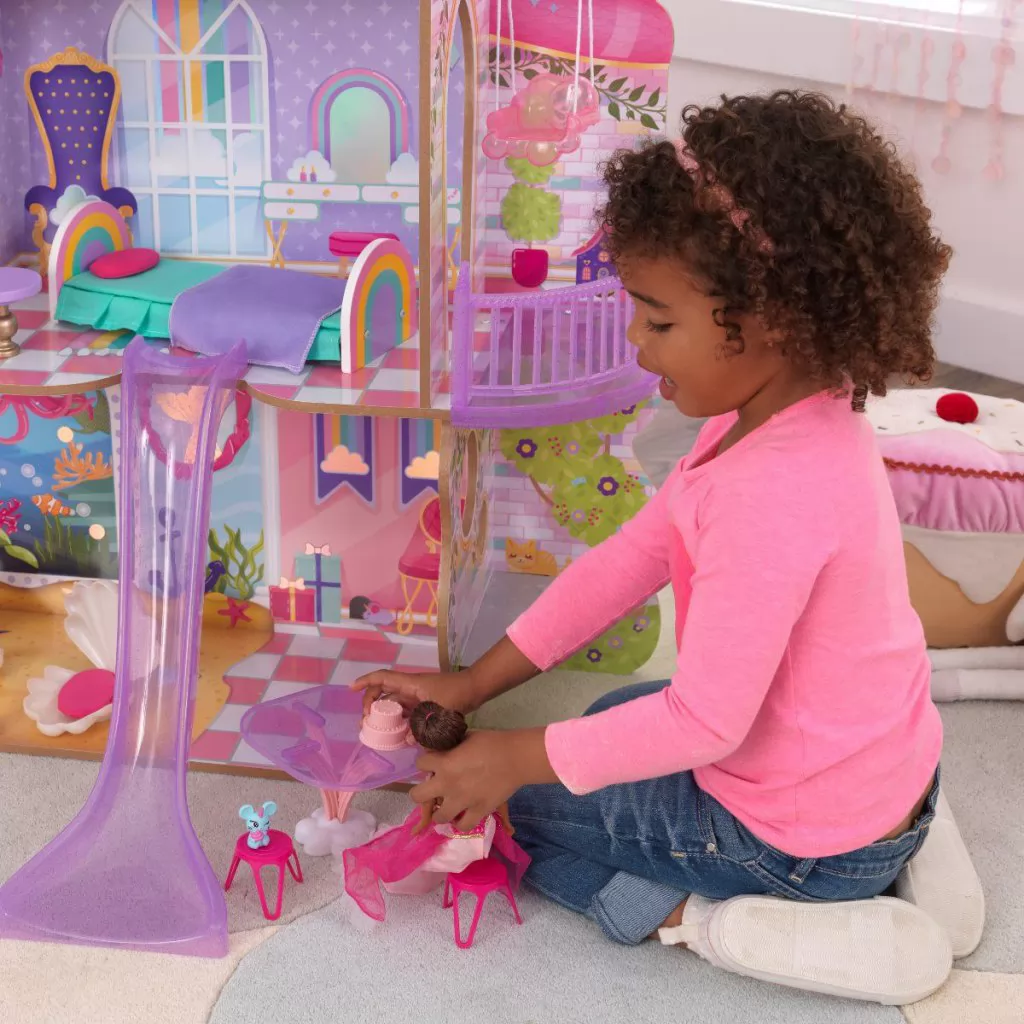 Kidkraft Casa de Muñecas Sirenas y Unicornios - mesa y sillas