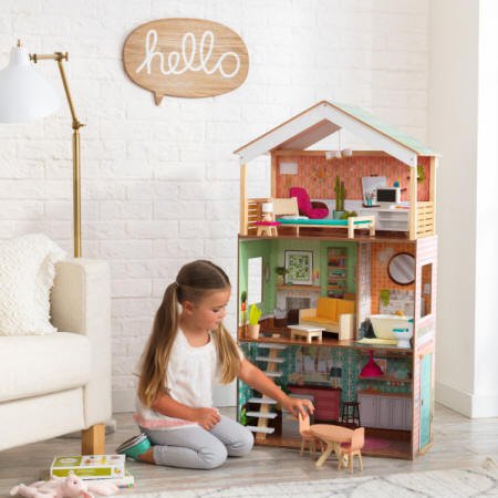 Kidkraft casa dottie 65965 con niña jugando