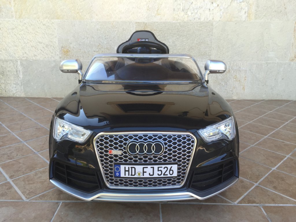 Audi rs5 negro 12v para niños Pekecars