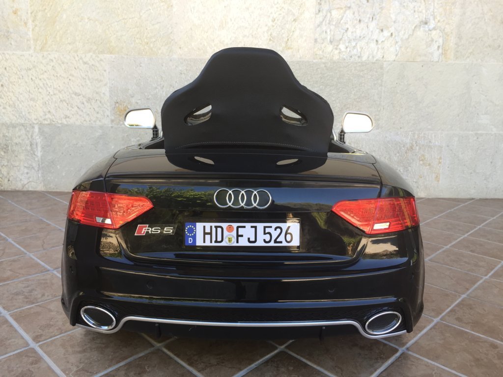 Audi rs5 negro 12v para niños Pekecars