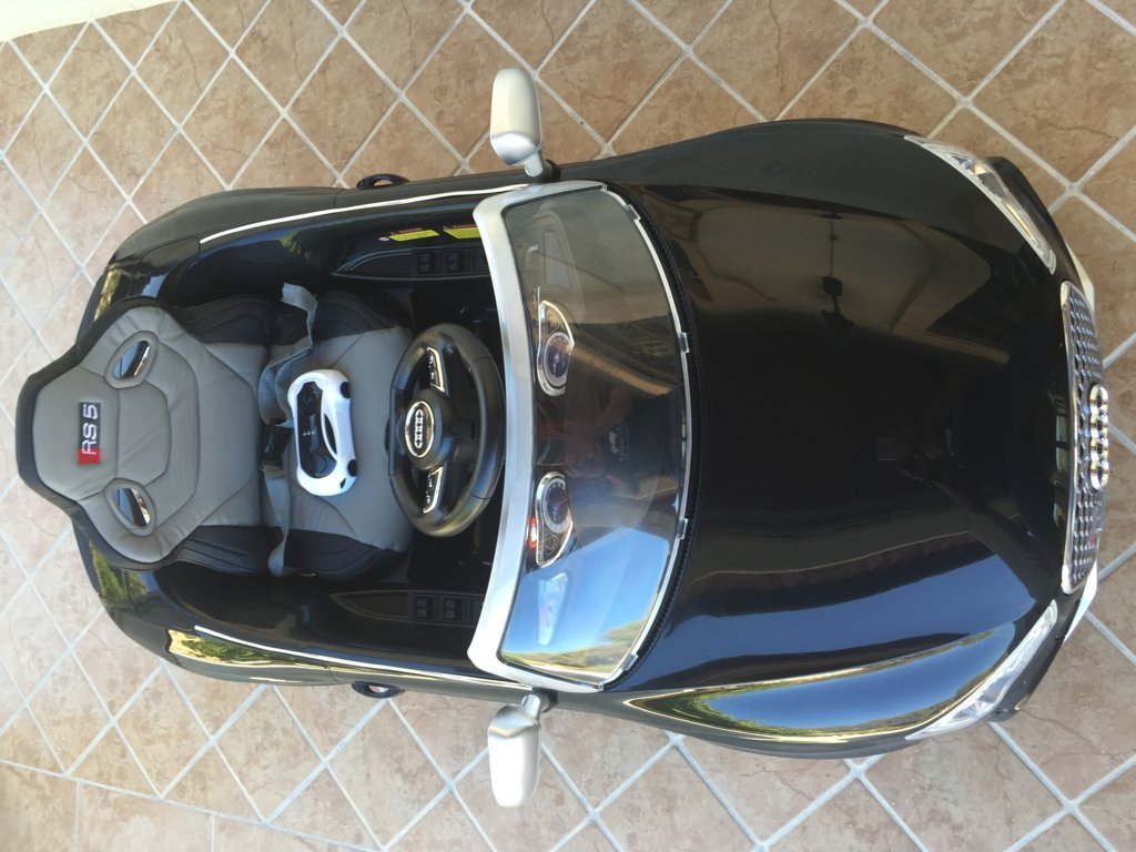Audi rs5 negro 12v infantil Pekecars