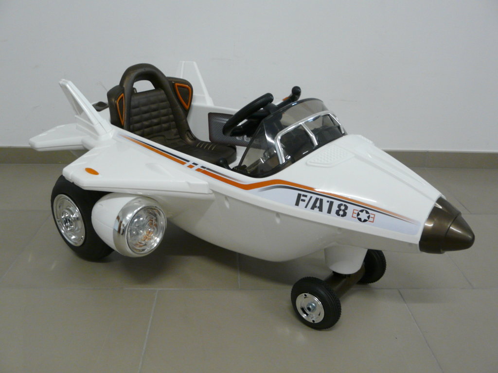 Avion Caza F8 para niños PEKECARS