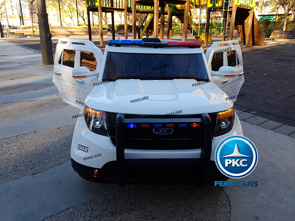 Coche eléctrico de Policia Blanco 12V 2.4G perspectiva