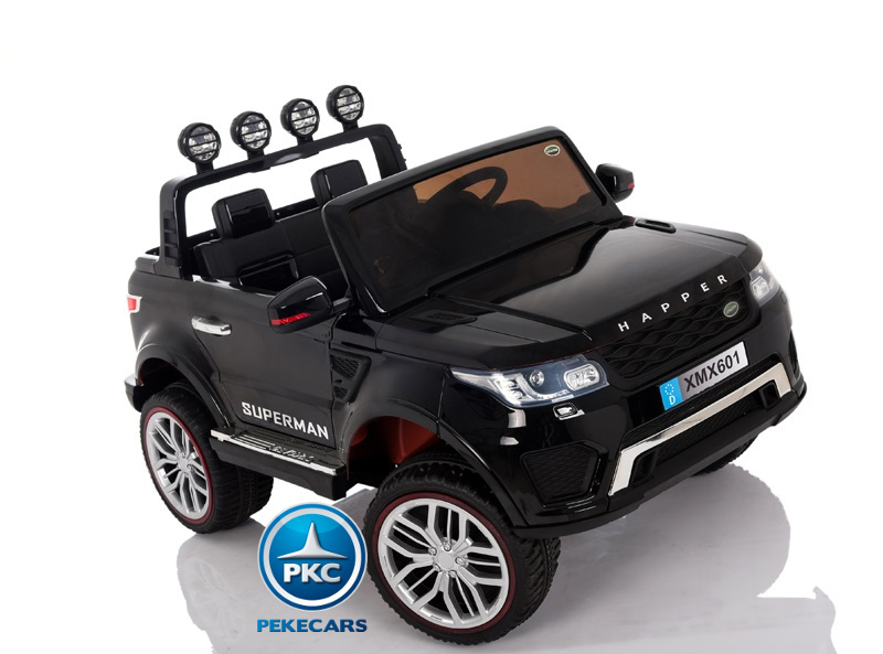 Jeep 4x4 Negro 12V 2.4G vista perpendicular