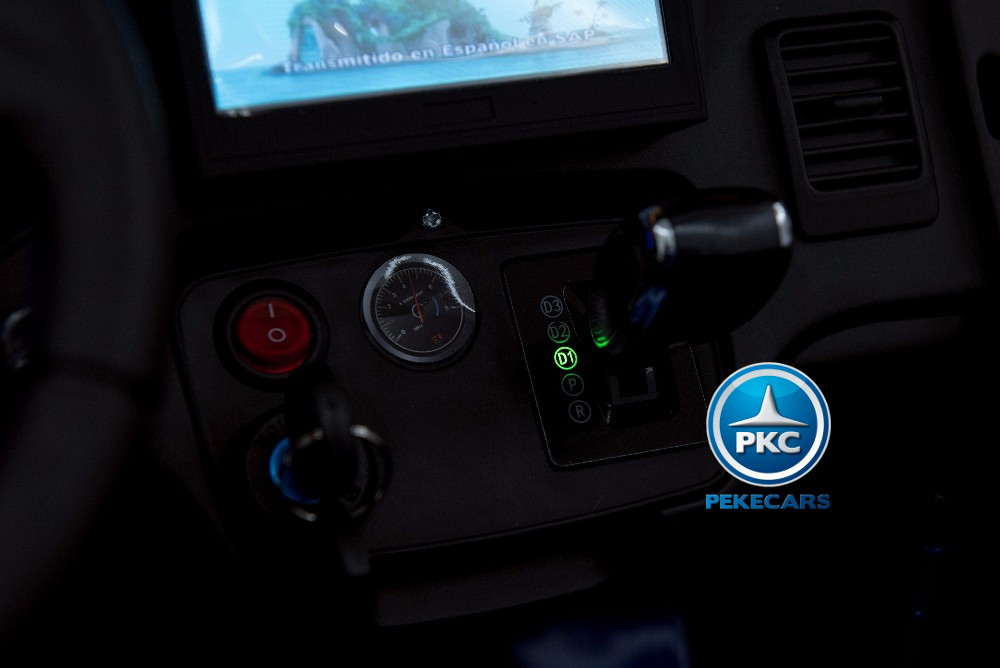 Jeep 4x4 Negro 12V 2.4G salpicadero