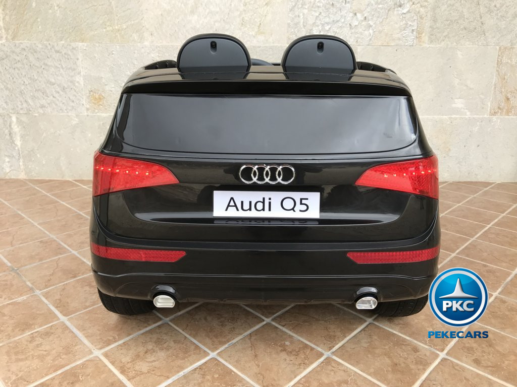 Coche electrico infantil Audi Q5 12V Negro metalizado vista trasera