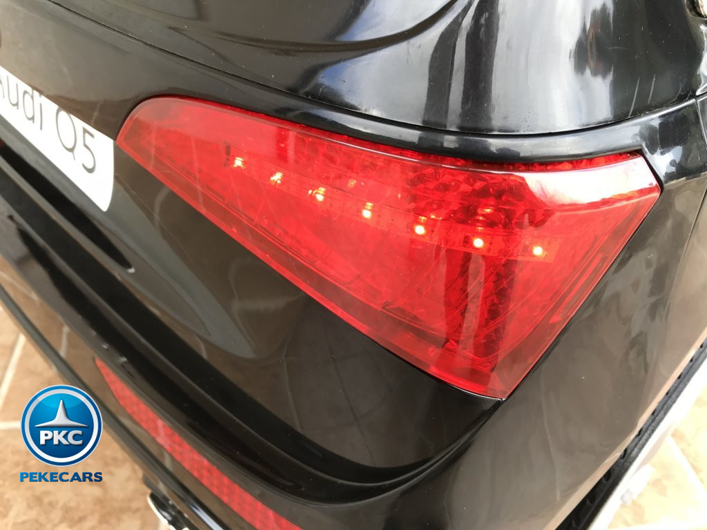 Coche electrico infantil Audi Q5 12V Negro metalizado luces traseras rojas