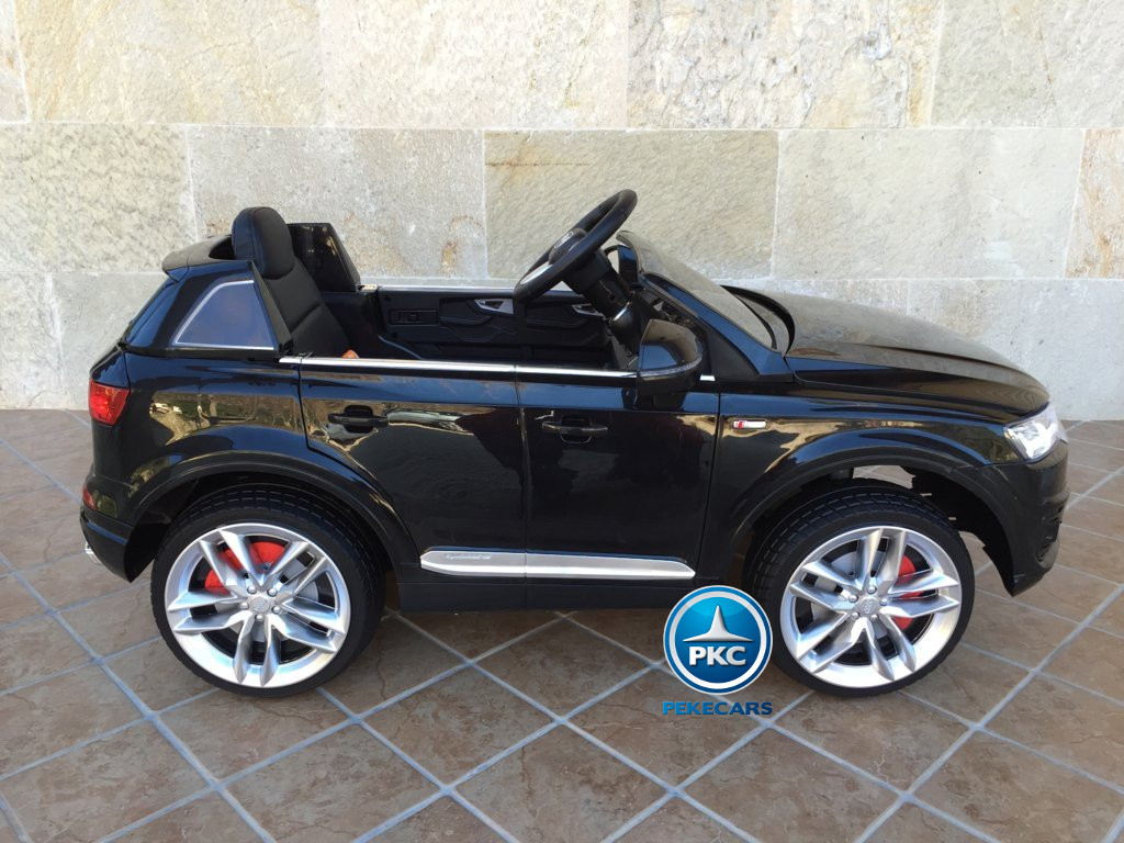 Coche electrico infantil Audi Q7 Facelift Negro vista lateral