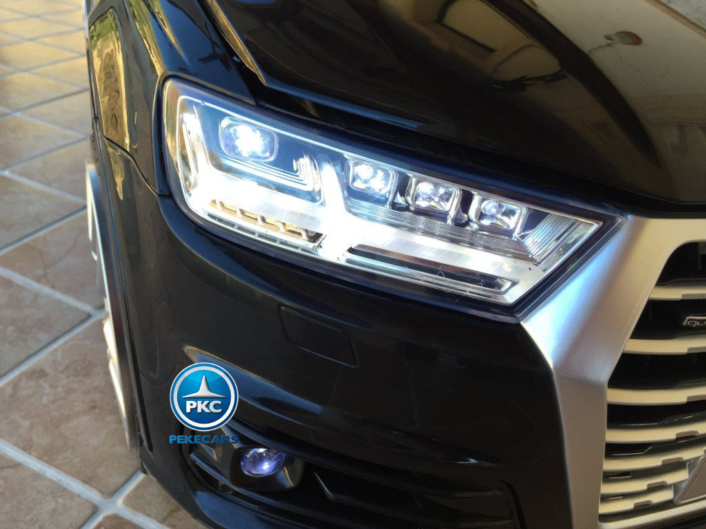 Coche electrico infantil Audi Q7 Facelift Negro luces led delanteras