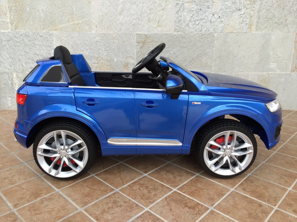 Coche electrico para niños Audi Q7 Facelift AzulMetalizado visto de lado