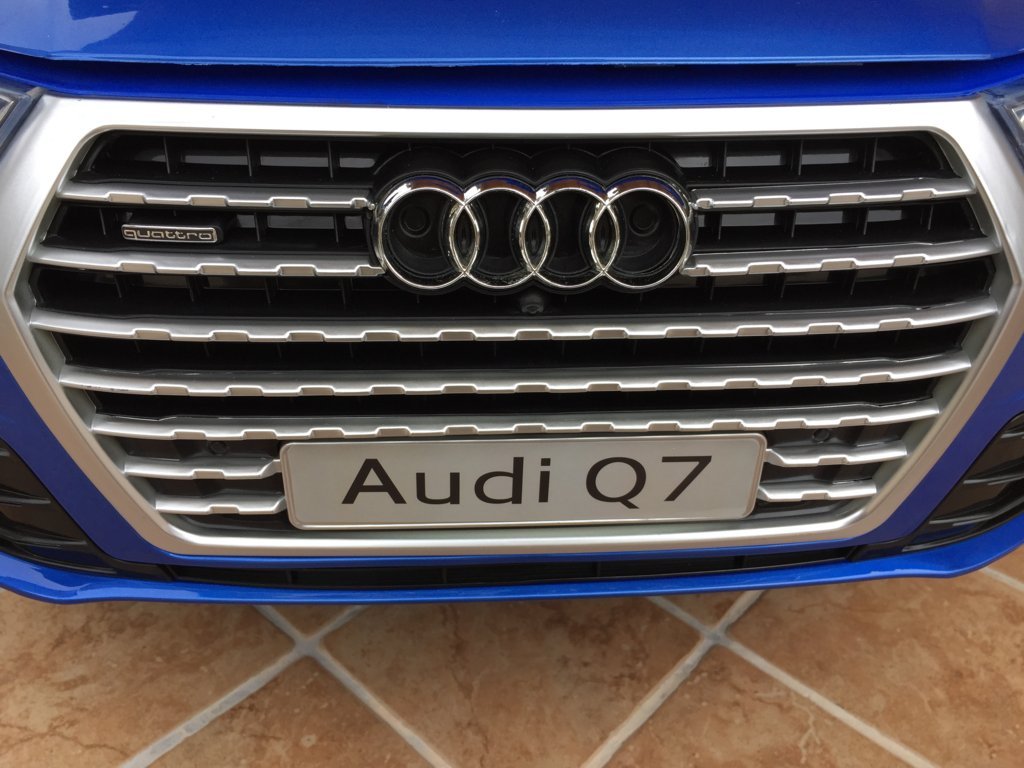 Coche electrico infantil Audi Q7 Facelift Azul Metalizado con licencia oficial