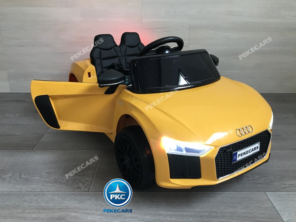 Coche electrico para niños Audi Little R8 Spyder Amarillo puertas abiertas