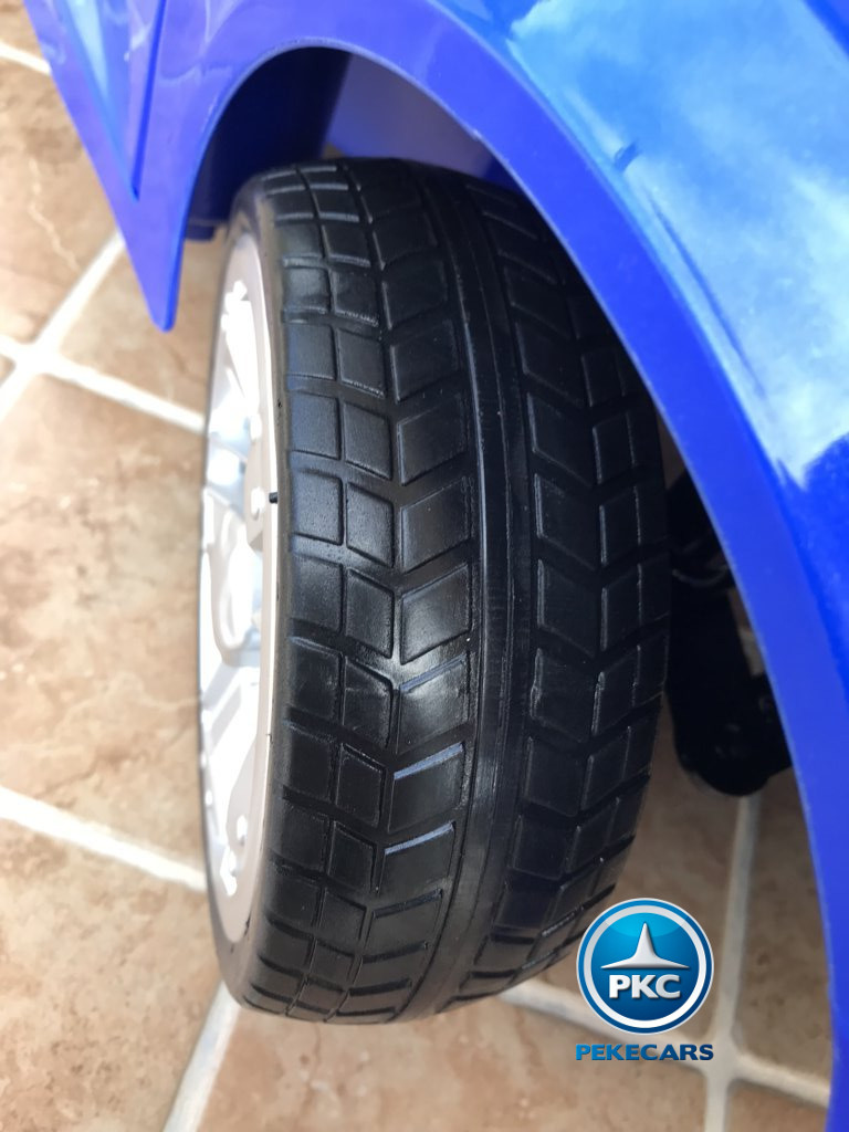 Coche electrico infantil Audi Little R8 Spyder Azul con ruedas de caucho antipinchazos