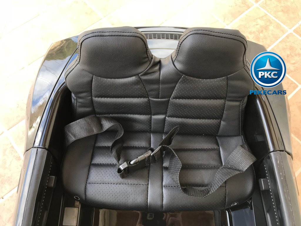 Coche electrico para niños Audi Little R8 Spyder Negro asiento acolchado en piel