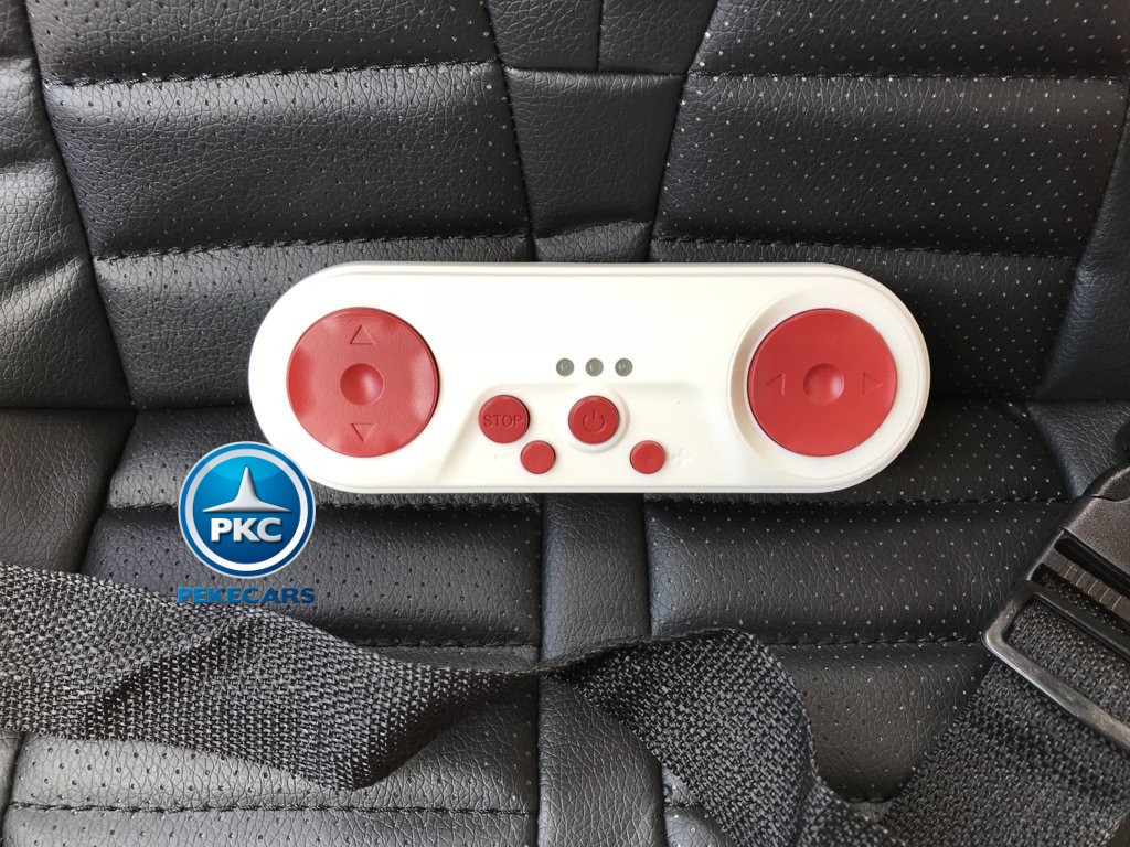 Coche electrico infantil Audi Little R8 Spyder Rojo mando radiocontrol