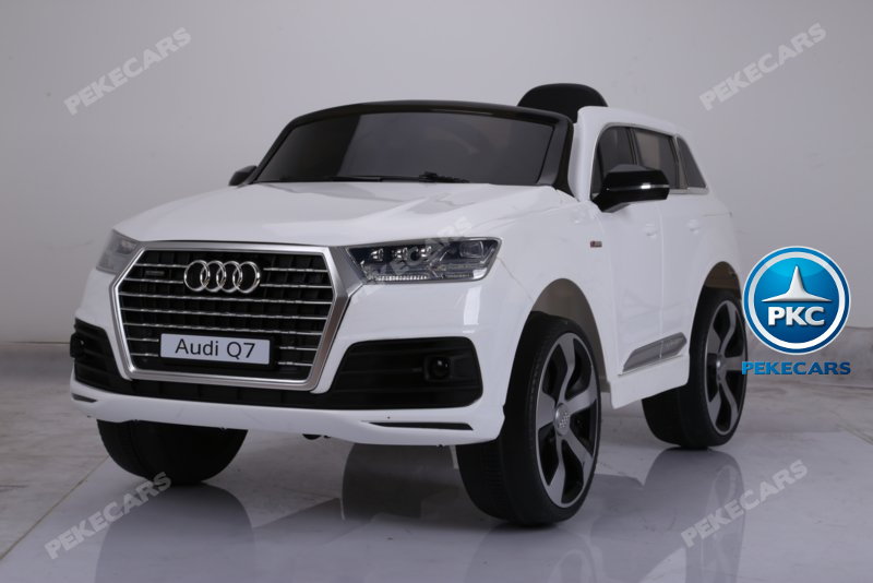 Coche electrico infantil Audi Q7 S-Line Blanco conexión USB