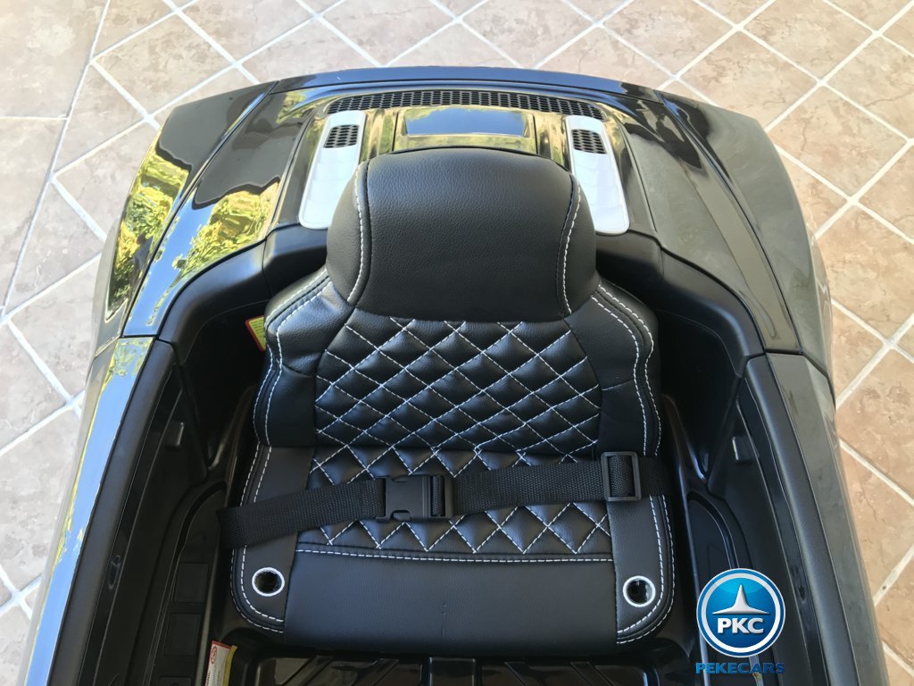 Coche electrico para niños Audi R8 Spyder Negro asiento acolchado en polipiel