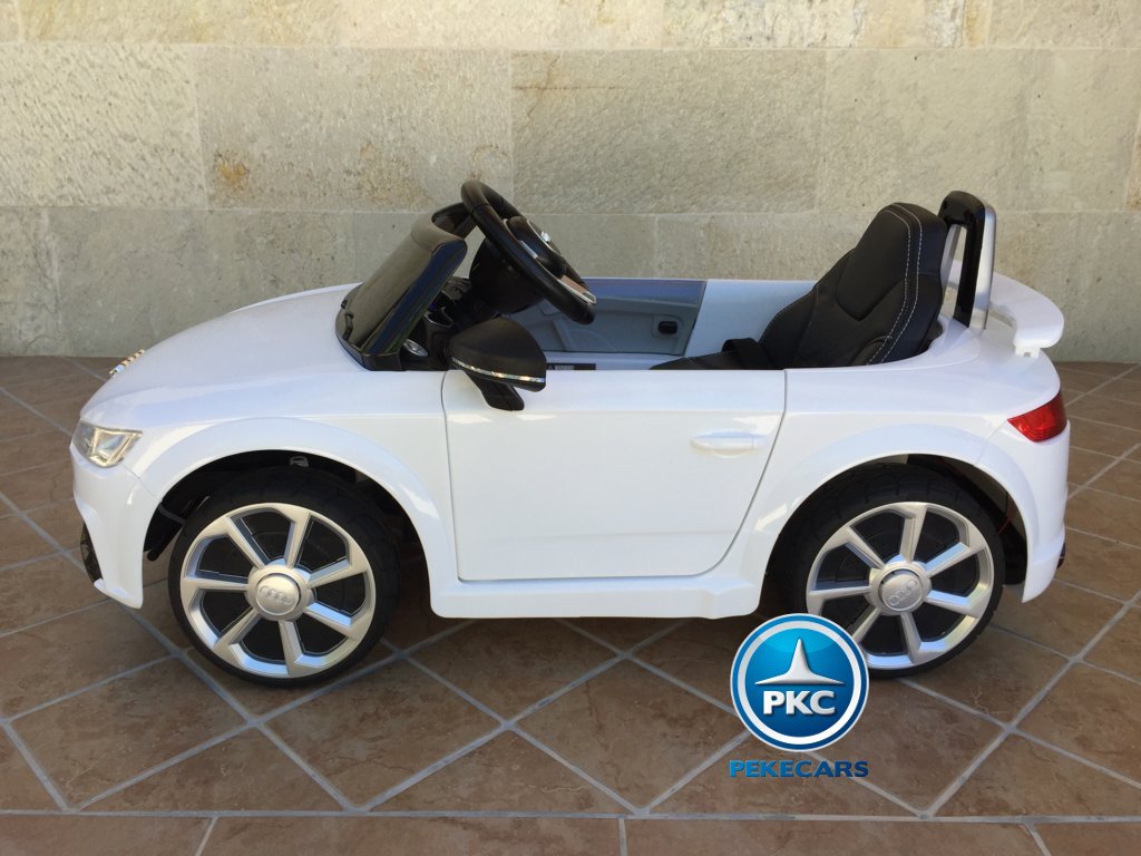 Coche electrico infantil Audi TT Blanco visto de lado