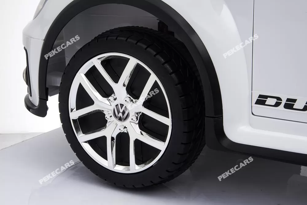 Coche electrico para niños Beetle Dune Blanco con suspensión en las ruedas traseras