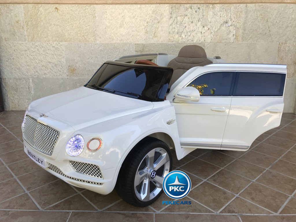 Coche electrico infantil Bentley Bentayga Blanco vista principal
