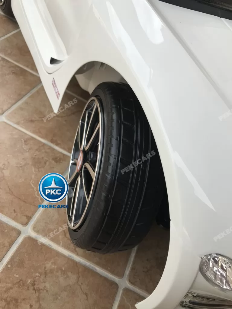 Coche electrico infantil Bentley EXP Blanco ruedas de caucho antipinchazos