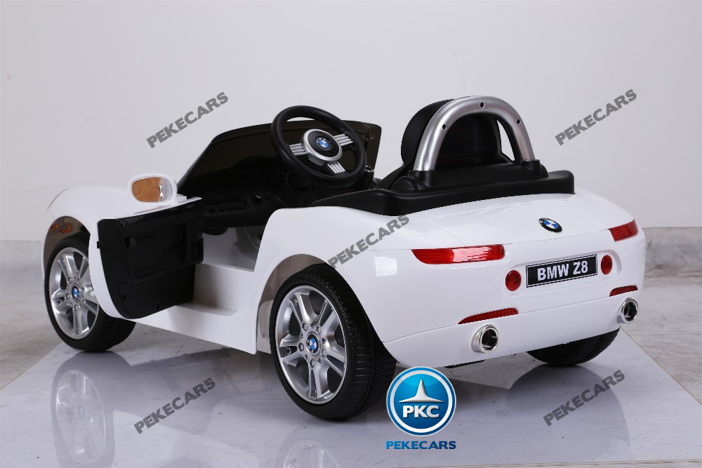 Coche eléctrico infantil BMW Z8 12V Blanco con apertura de puertas
