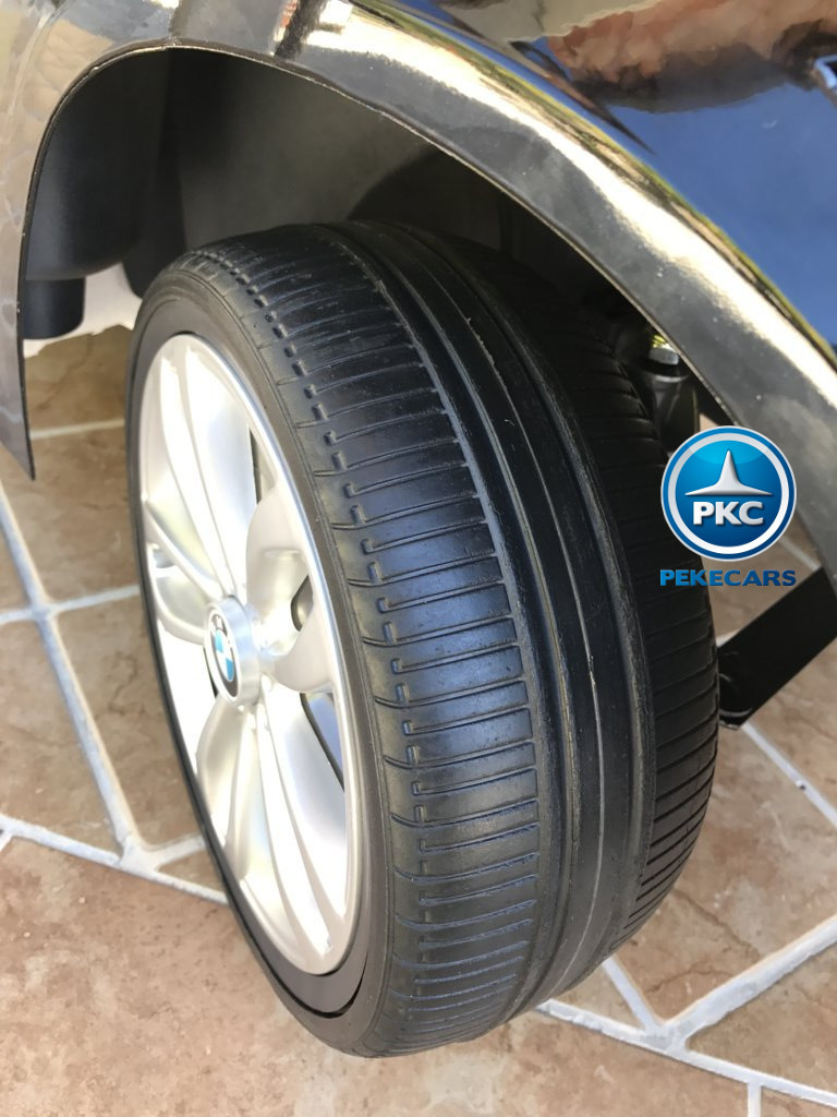 Coche electrico infantil BMW X6 Negro Metalizado con ruedas de caucho antipinchazos