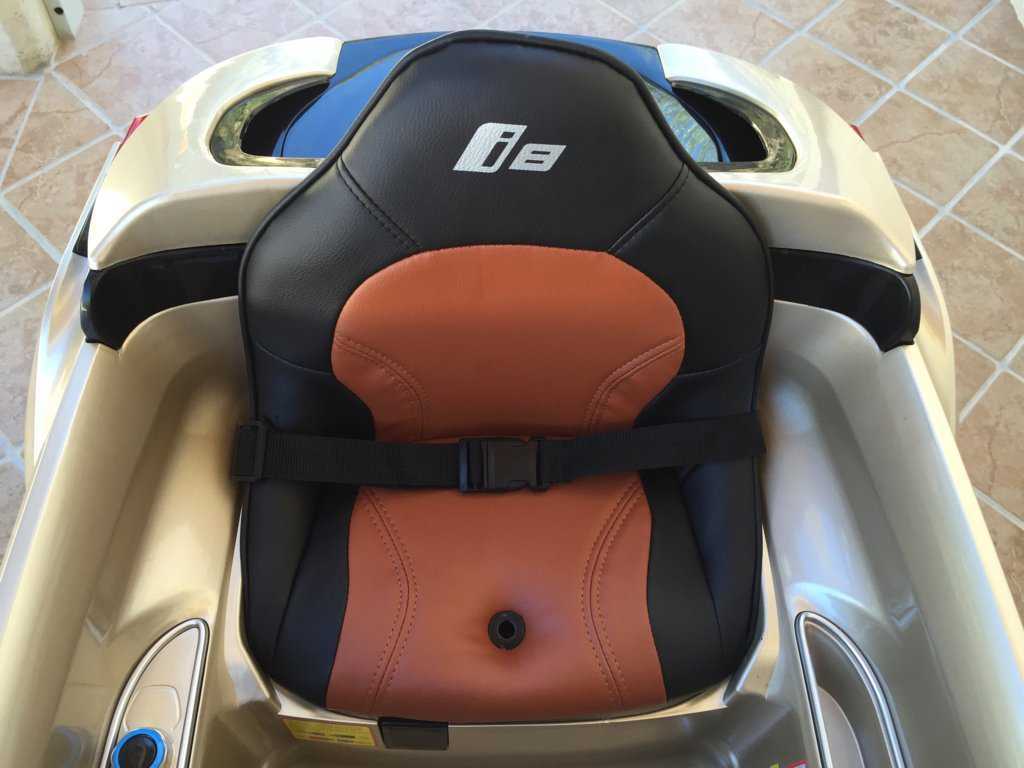 BMW I8 concept champagne Pekecars