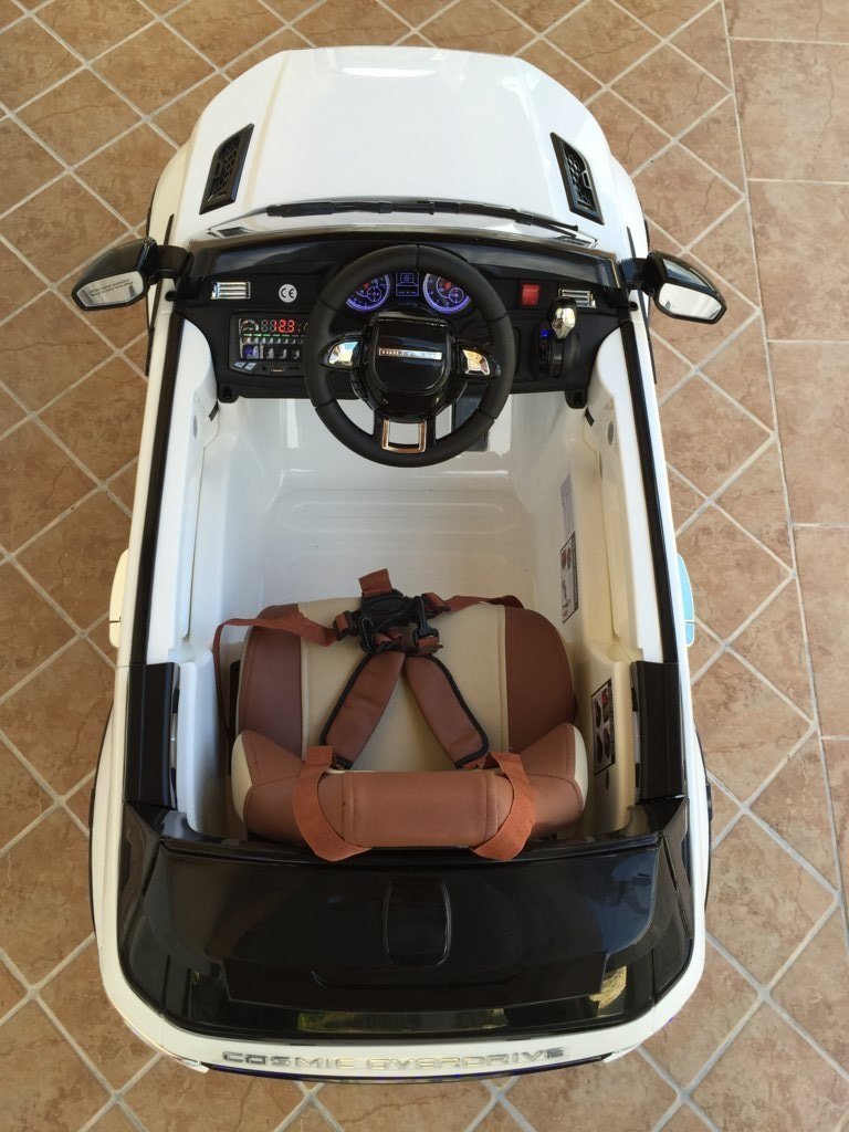 Coche electrico infantil evoque style blanco visto desde arriba