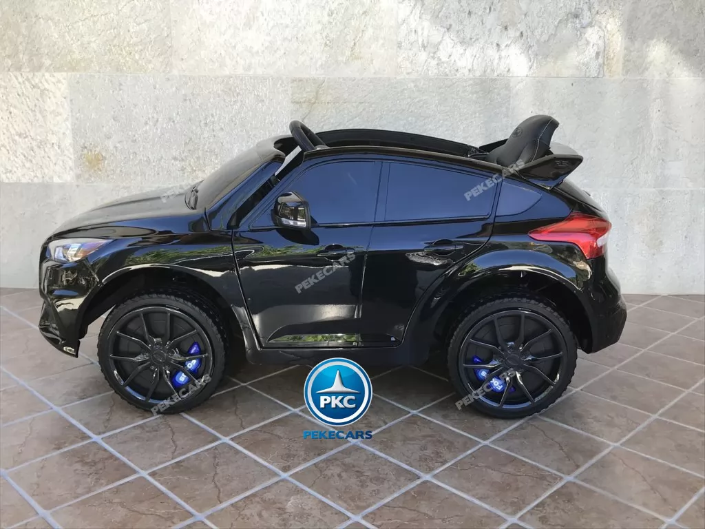 Coche electrico para niños Ford Focus RS Negro con detalles