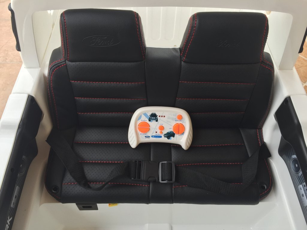 Todoterreno electrico para niños Ford Ranger Blanco luces led