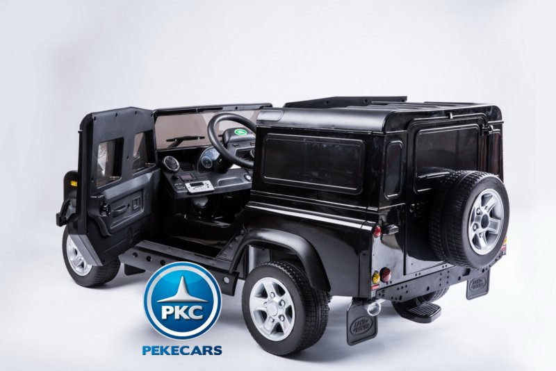 Todoterreno electrico para niños Land Rover Defender Negro asiento acolchado con 5 puntos de anclaje