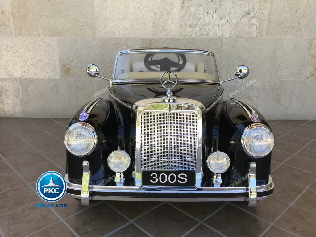 Coche electrico para niños Mercedes Benz 300S Negro vista frontal