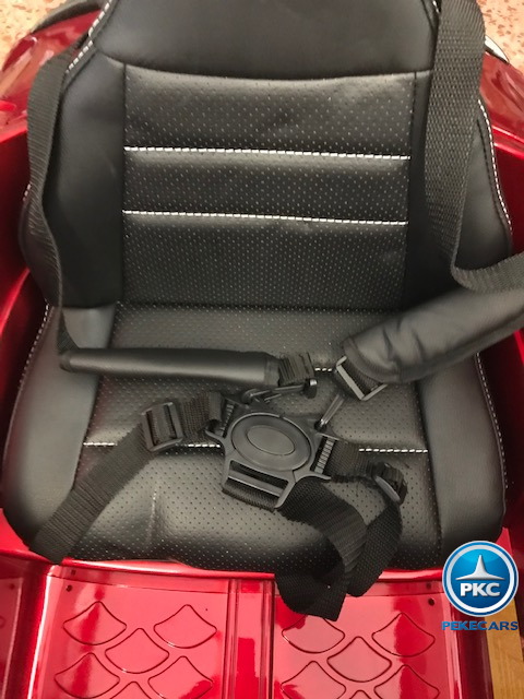 Coche electrico para niños Mercedes C63 Rojo Metalizado bateria extraible