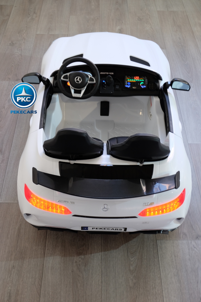 Coche electrico infantil Mercedes GTR 2 plazas Blanco detalles del interior