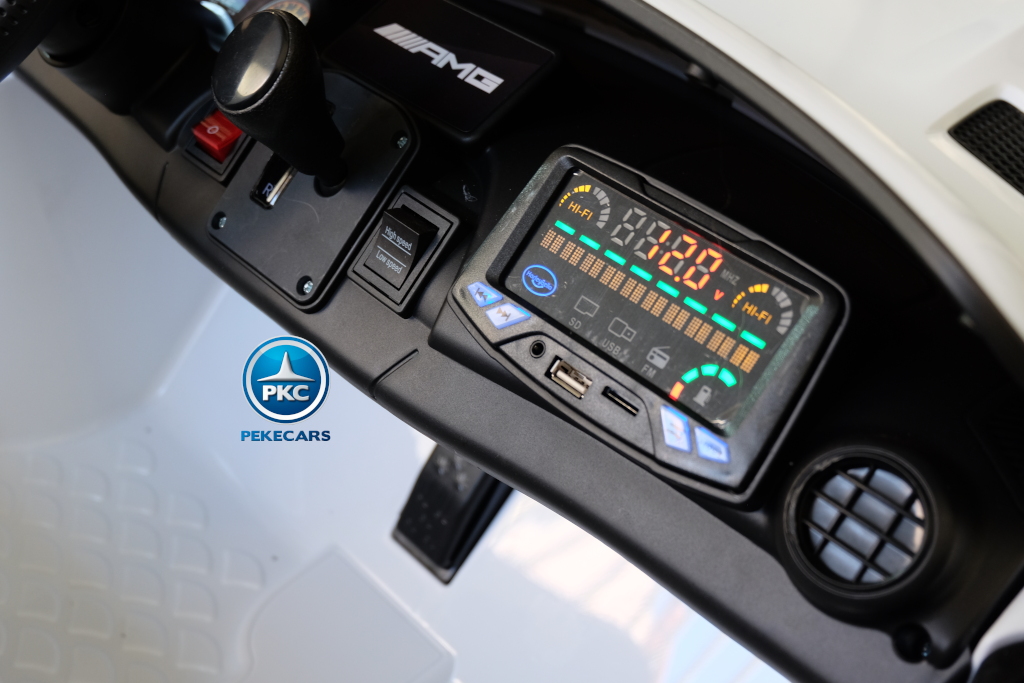 Coche electrico para niños Mercedes GTR 2 plazas Blanco dashboard