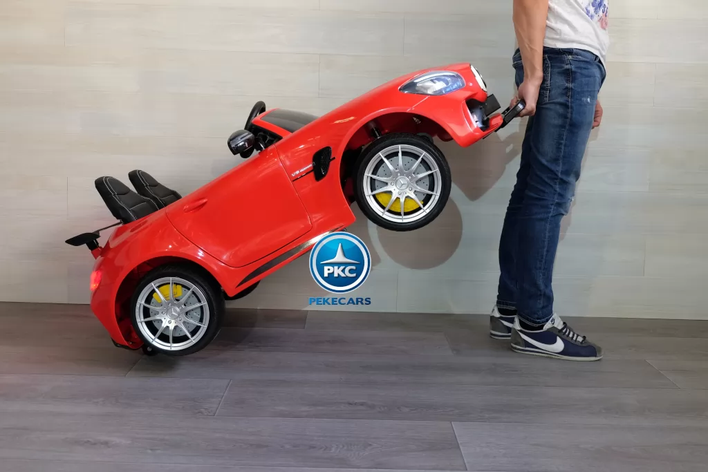 Coche electrico para niños Mercedes GTR 2 plazas Rojo asa de transporte