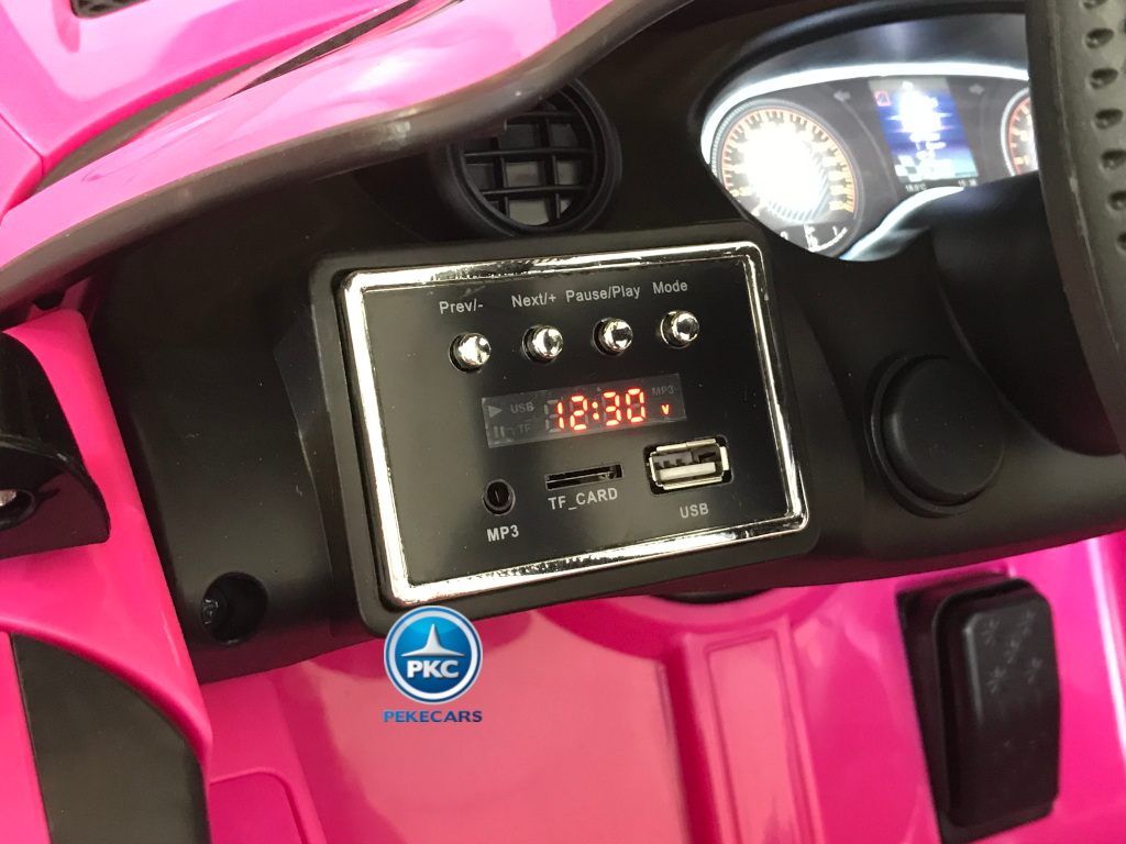 Coche electrico infantil Mercedes GTR 12V Rosa con conexión USB