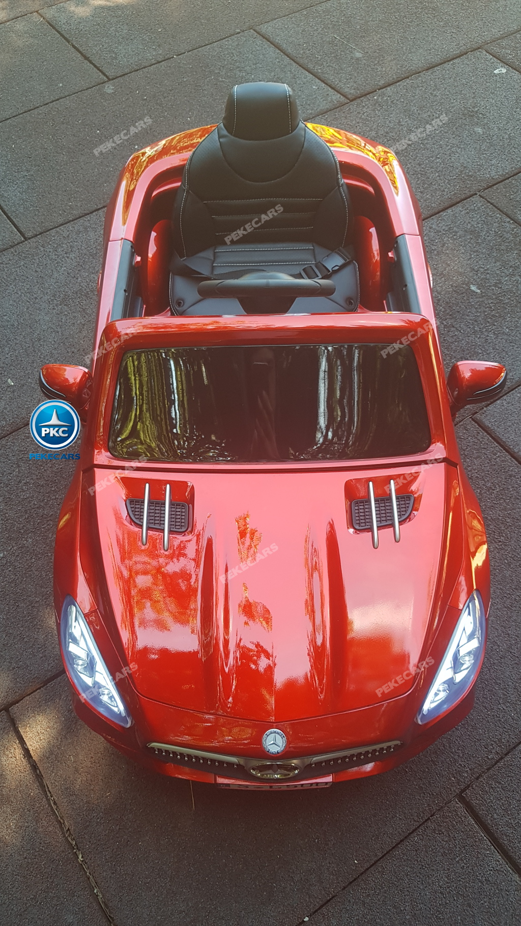 Coche electrico infantil Mercedes SL500 Rojo Metalizado detalles del interior