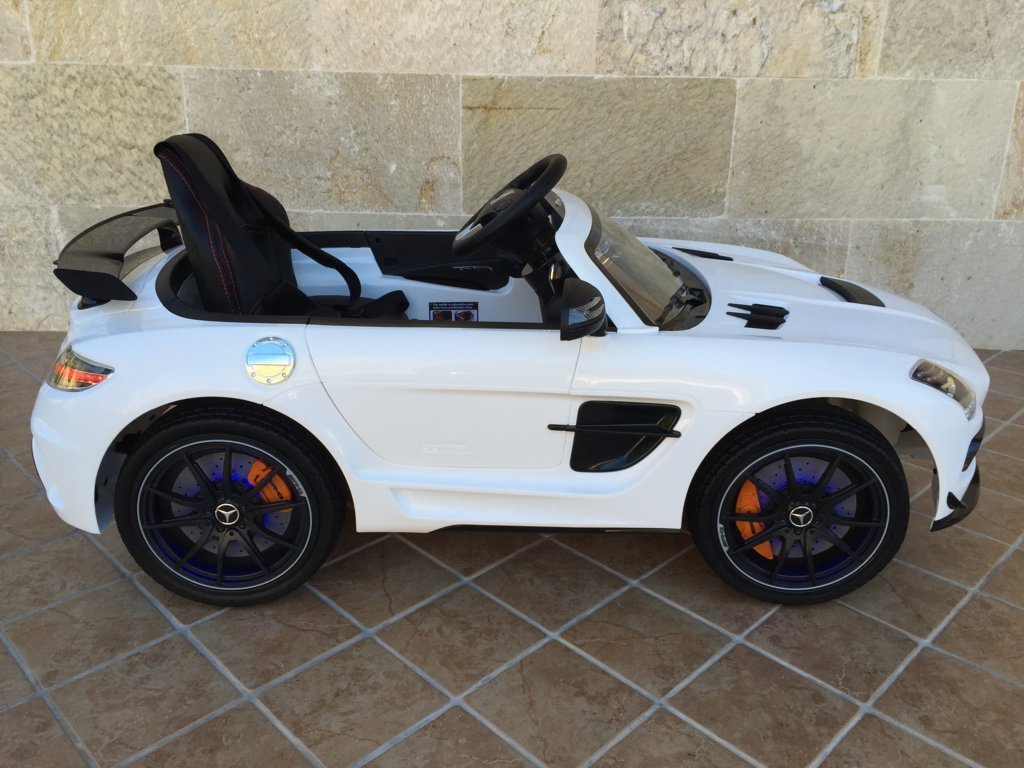 Coche electrico para niños Mercedes deportivo sls Blanco lateral