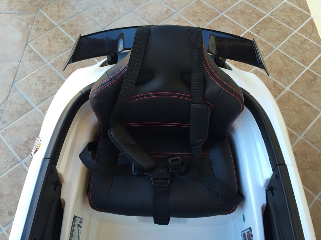 Coche electrico para niños Mercedes deportivo sls Blanco asiento acolchado en piel
