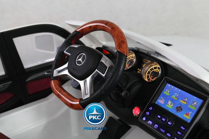 Coche electrico infantil Mercedes GL63 Version Superior Blanco volante ajustable