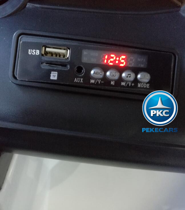 Mercedes SL65 12V 2.4G Blanco Metalizado dashboard