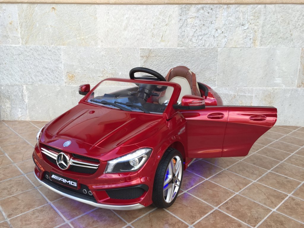 Coche electrico para niños Mercedes CLA45 Blanco vista principal