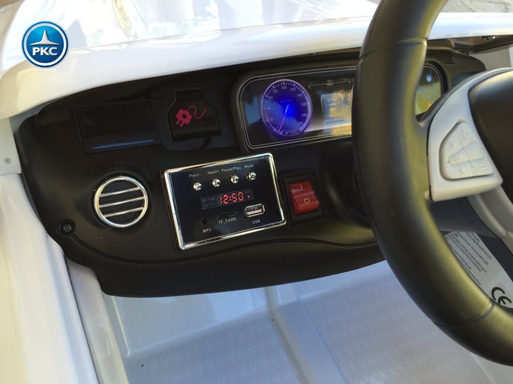 Coche electrico para niños Mercedes S63 Blanco dashboard