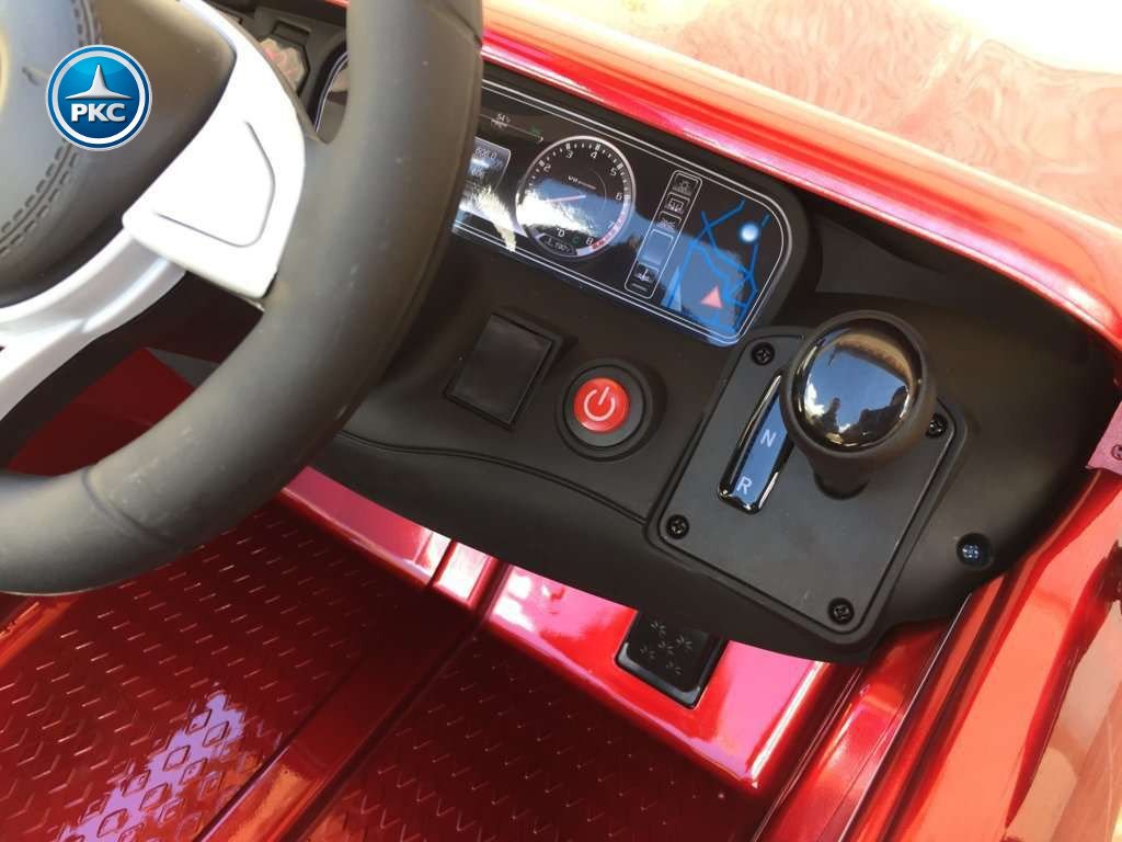 Coche electrico para niños Mercedes S63 Rojo metalizado detalles del interior