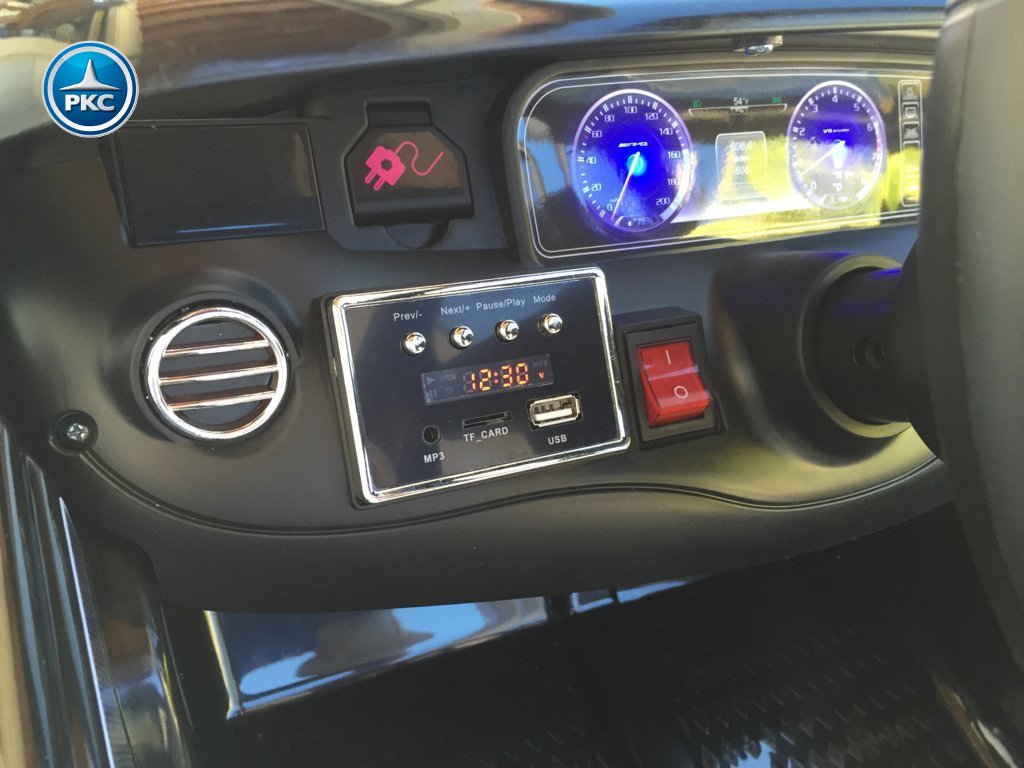 Coche electrico para niños Mercedes S63 Negro dashboard