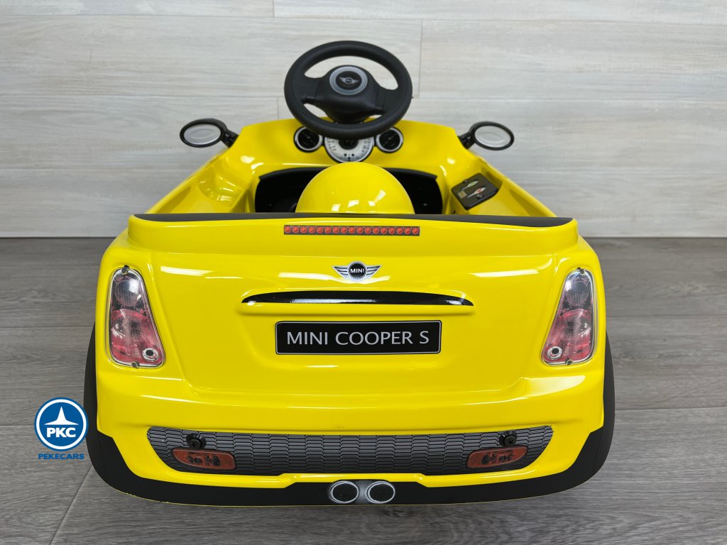 Mini Cooper S 6V Amarillo parte trasera