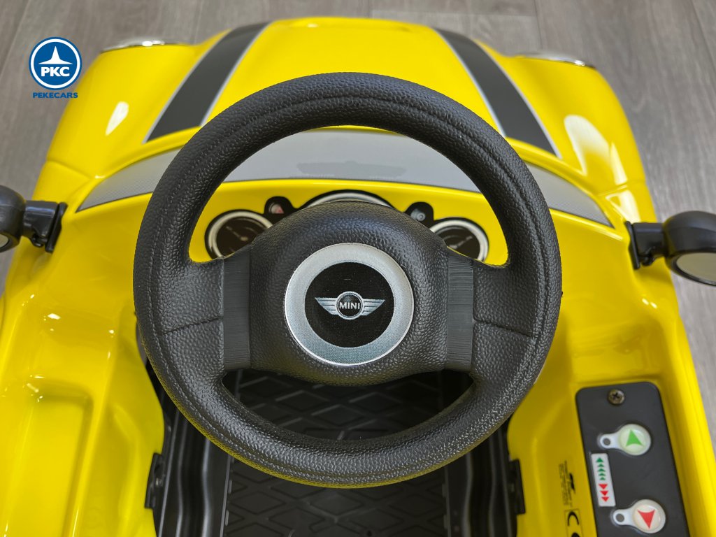 Mini Cooper S 6V Amarillo volante